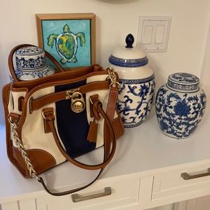 Michael Kors ~ Hamilton Handbag